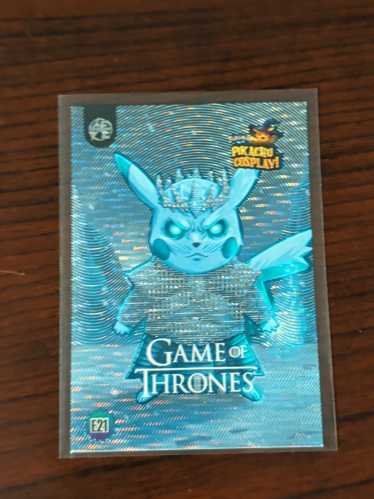 Pikachu Cosplay “Game of Thrones” – Flash Edition SILVER E21 Holo Card