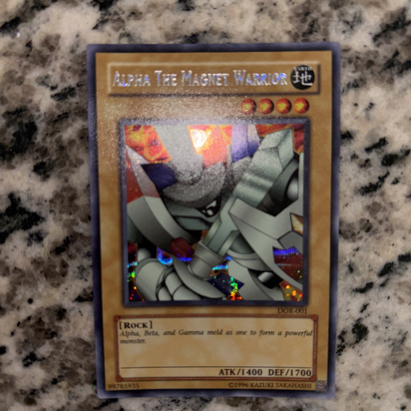 2005 Yu-Gi-Oh! Dark Revelation Volume 1 Alpha The Magnet Warrior Super Rare NM