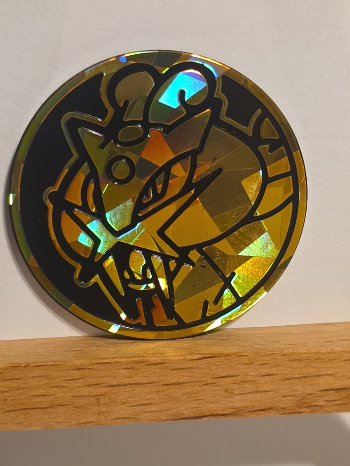 Raikou Cracked Ice Holo Gold & Black Pokemon TCG Flipping Coin LP