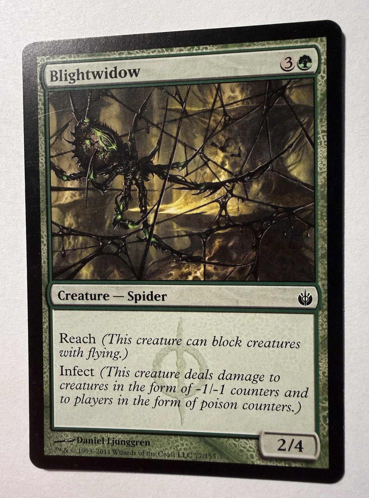 MTG Magic the Gathering Blightwidow (77/161) Mirrodin Besieged LP