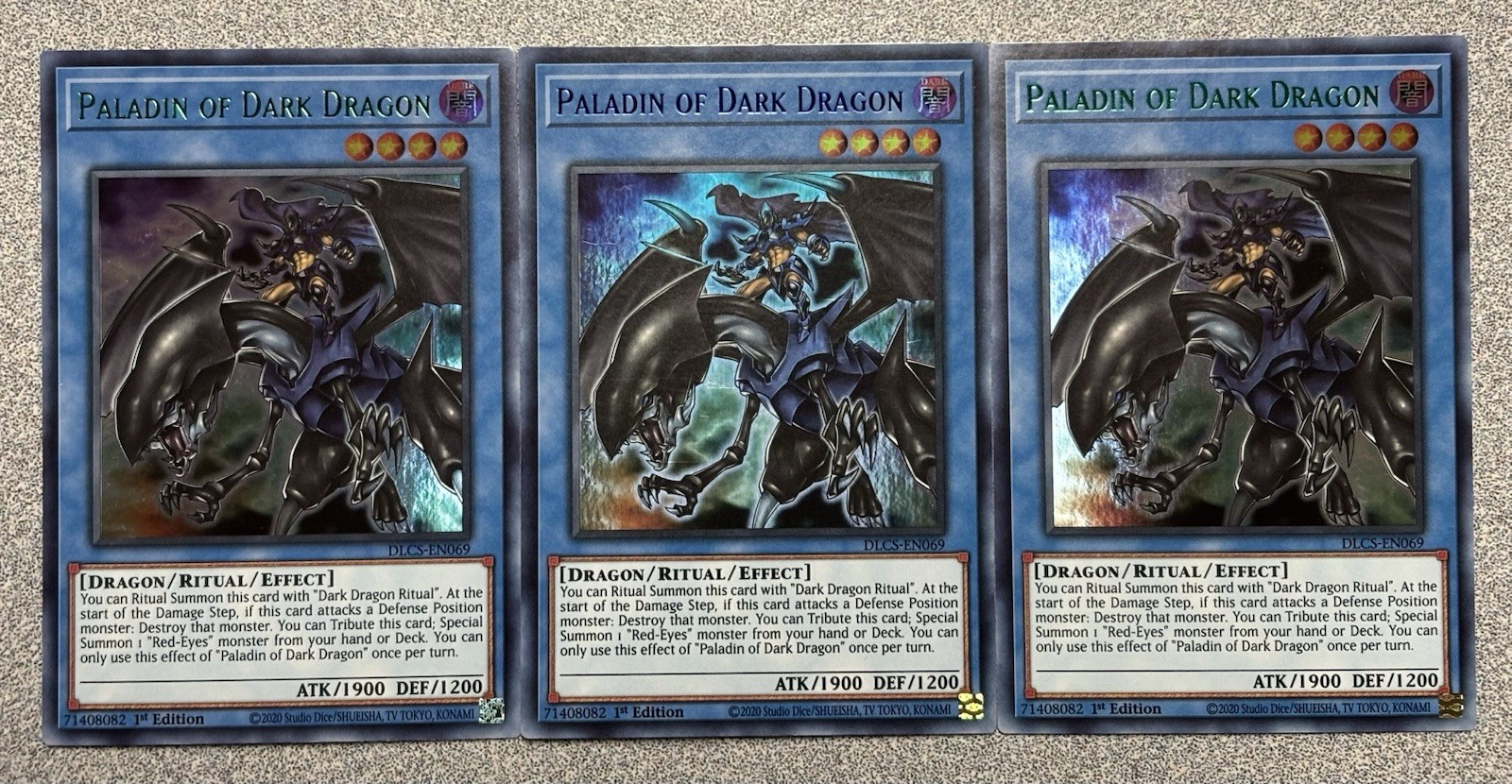 Paladin of Dark Dragon DLCS-EN069 (x3) Green, Blue Ultra Rare 1st Edition NM