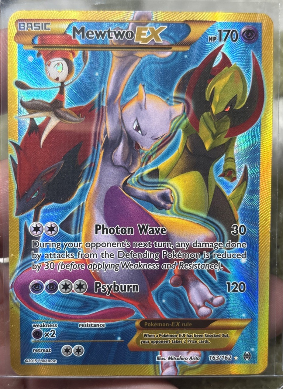 The Pokémon Company Mewtwo EX 163/162 Breakthrough Secret Rare Full Art Holo