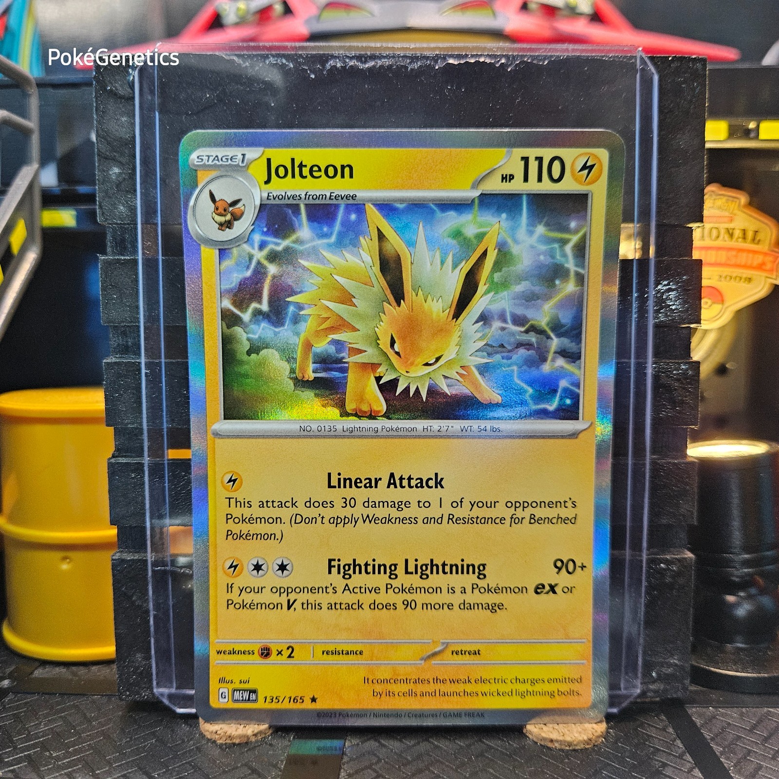 Jolteon 151 Holo Pokémon TCG 135/165 Scarlet & Violet Rare
