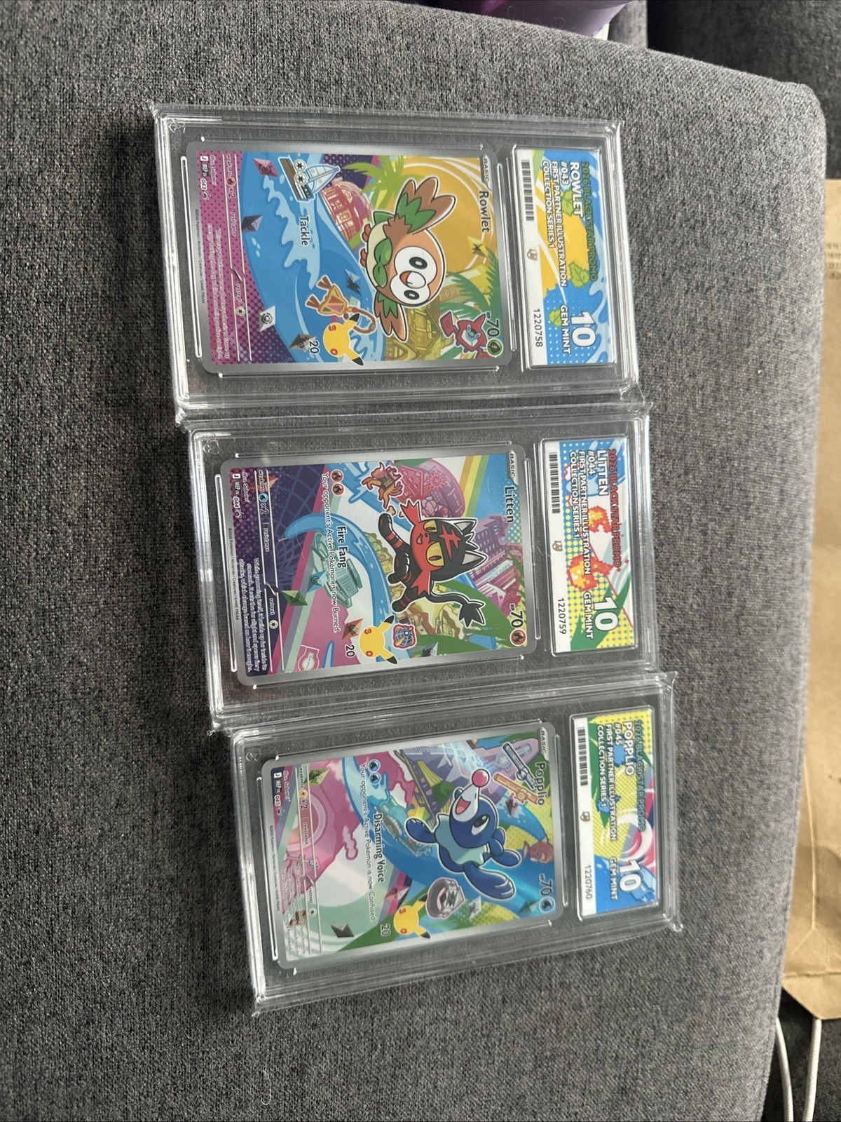 First Partner Illustration Series 1 – Gen 7 Set – Ace 10 Rowlet/Litten/Popplio