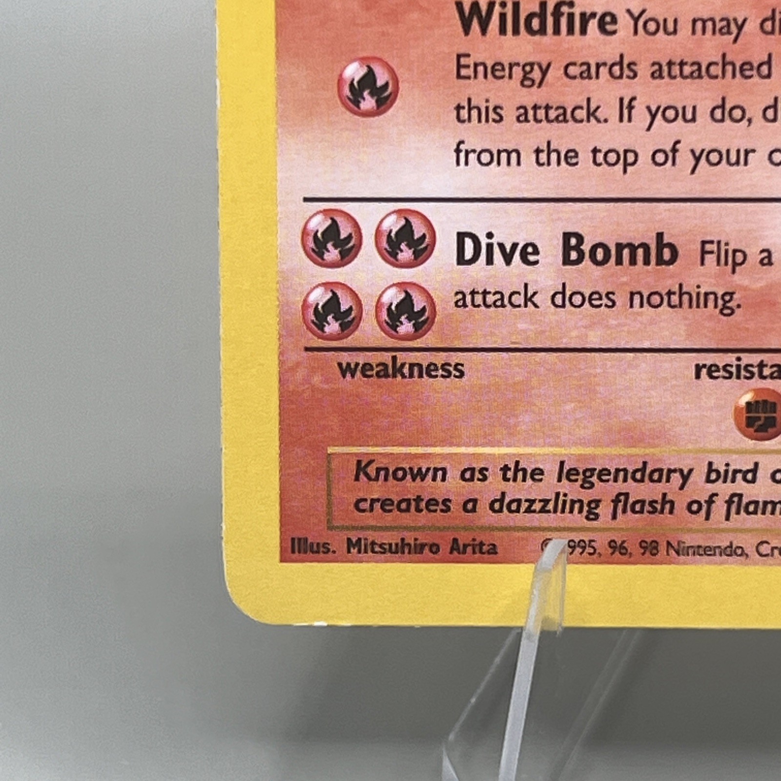 First Edition Fossil Moltres Non Holo 27/62 MP Pokemon Card