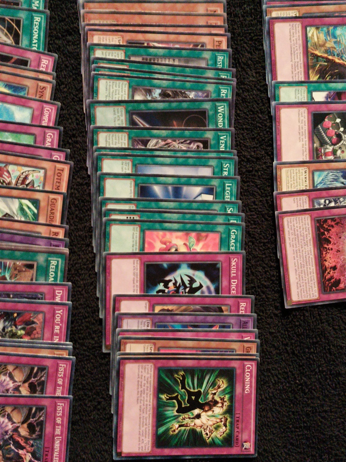 YU-GI-OH! TCG 1ST EDITION MIXED SETS 1996 CARDS (KAZUKI TAKAHASHI) & STUDIO DICE