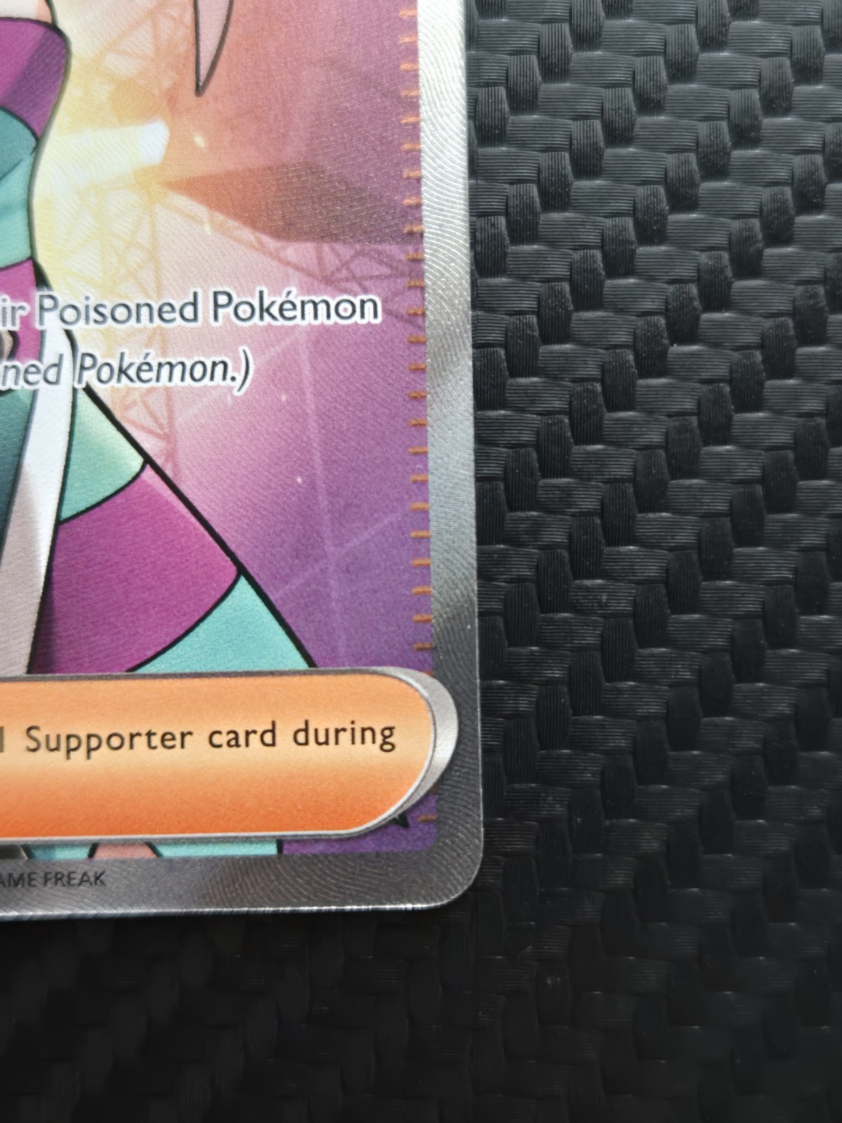 ME04: Chaos Rising Roxie’s Performance 112/086 Holo NM