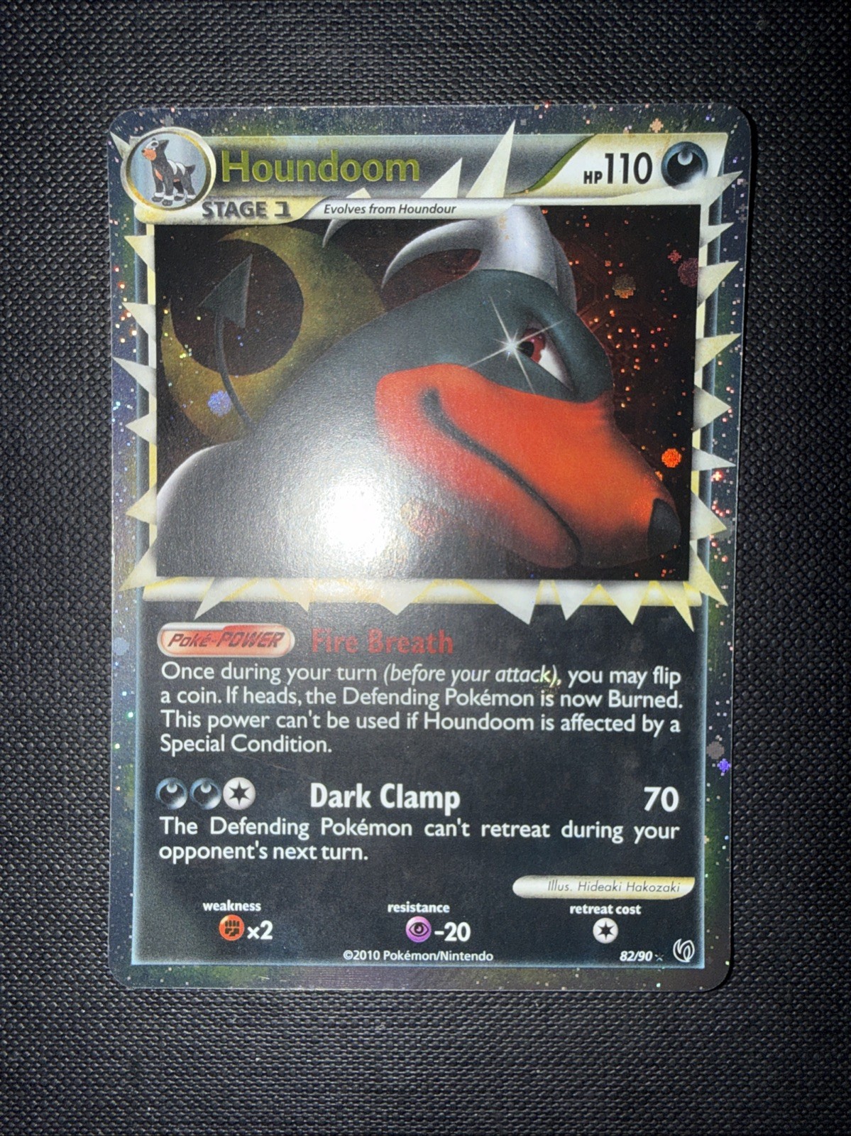 Houndoom (Prime) 82/90 Undaunted Holo