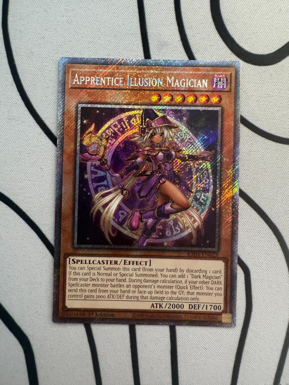 Apprentice Illusion Magician (Platinum Secret Rare) RA04 NM