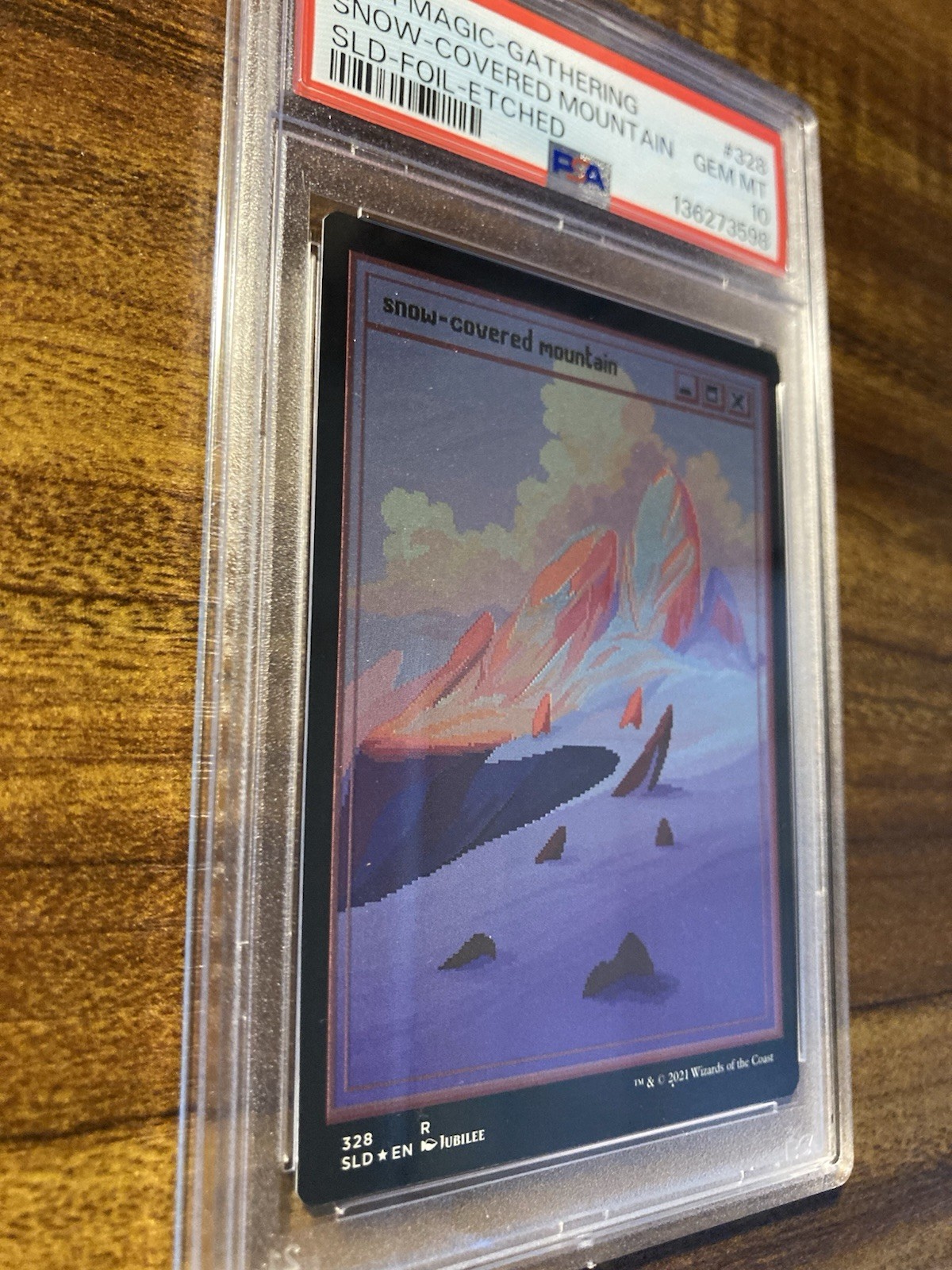 MTG✨Pixel SNOW-COVERED MOUNTAIN Full Art ETCHED FOIL✨SLD PSA 10 RARE Jubilee Art