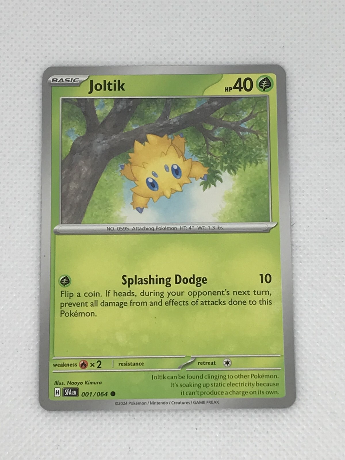 Joltik 001/064 Shrouded Fable