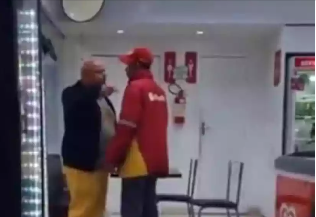 Você está visualizando atualmente Homem que xingou frentista de ‘macaco’ e ‘nordestino dos inferno’ em Curitiba vira réu por injúria, ameaça e vias de fato