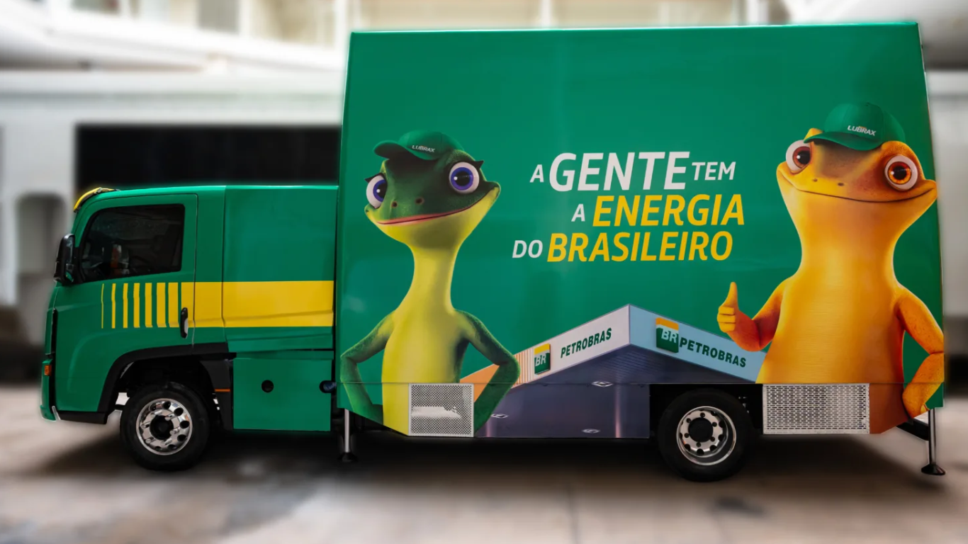 Você está visualizando atualmente Rede de Postos Petrobras lança caminhão para treinamento de frentistas