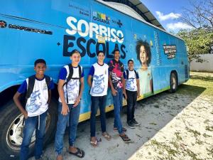 Leia mais sobre o artigo COM ODONTOMÓVEL, PREFEITURA AMPLIA ATENDIMENTO ODONTOLÓGICO NAS ESCOLAS E COMUNIDADES DE GOIANA